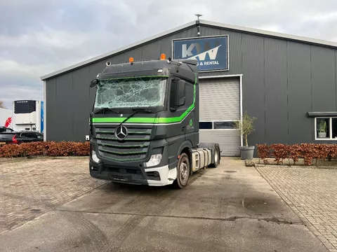 Mercedes-Benz Actros 1942, schade!!